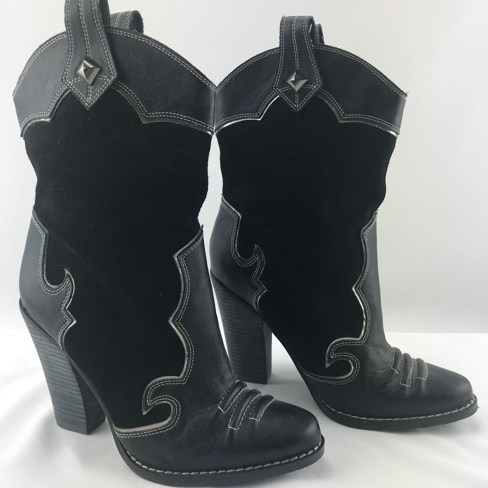 Beverly Feldman Fifi & Elvis Cowboy Boots 7M